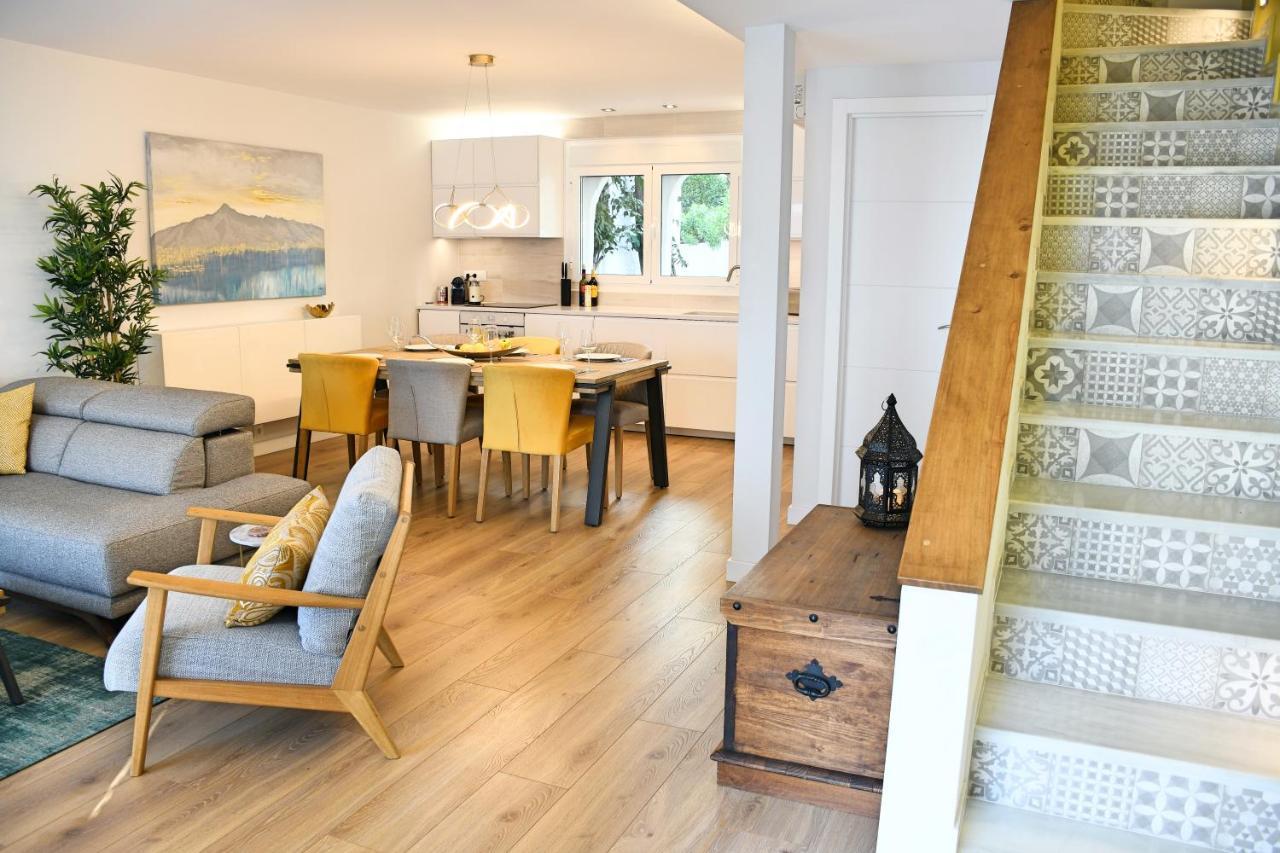 Yellow Jasper - Gemstone Getaway Vakantiehuis Marbella